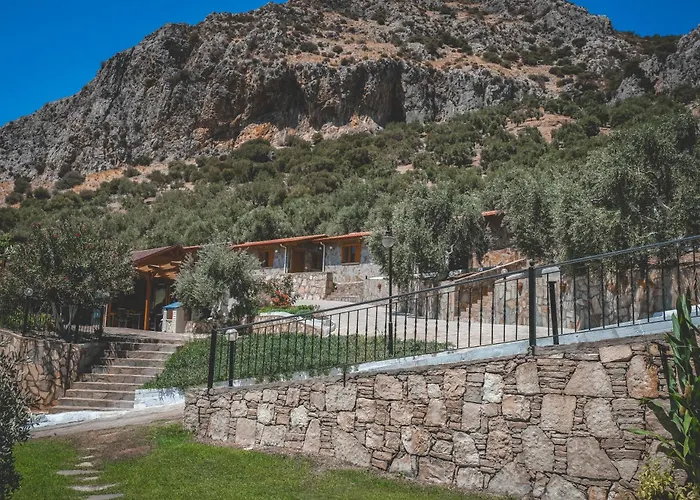 Natureland Efes Pension